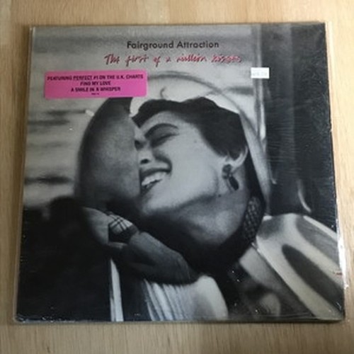 Fairground attraction first - fairground, attraction/first